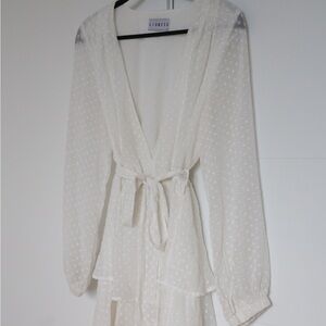 Lioness White Tie-Waist Deep V White Polka Dot Dress size Medium